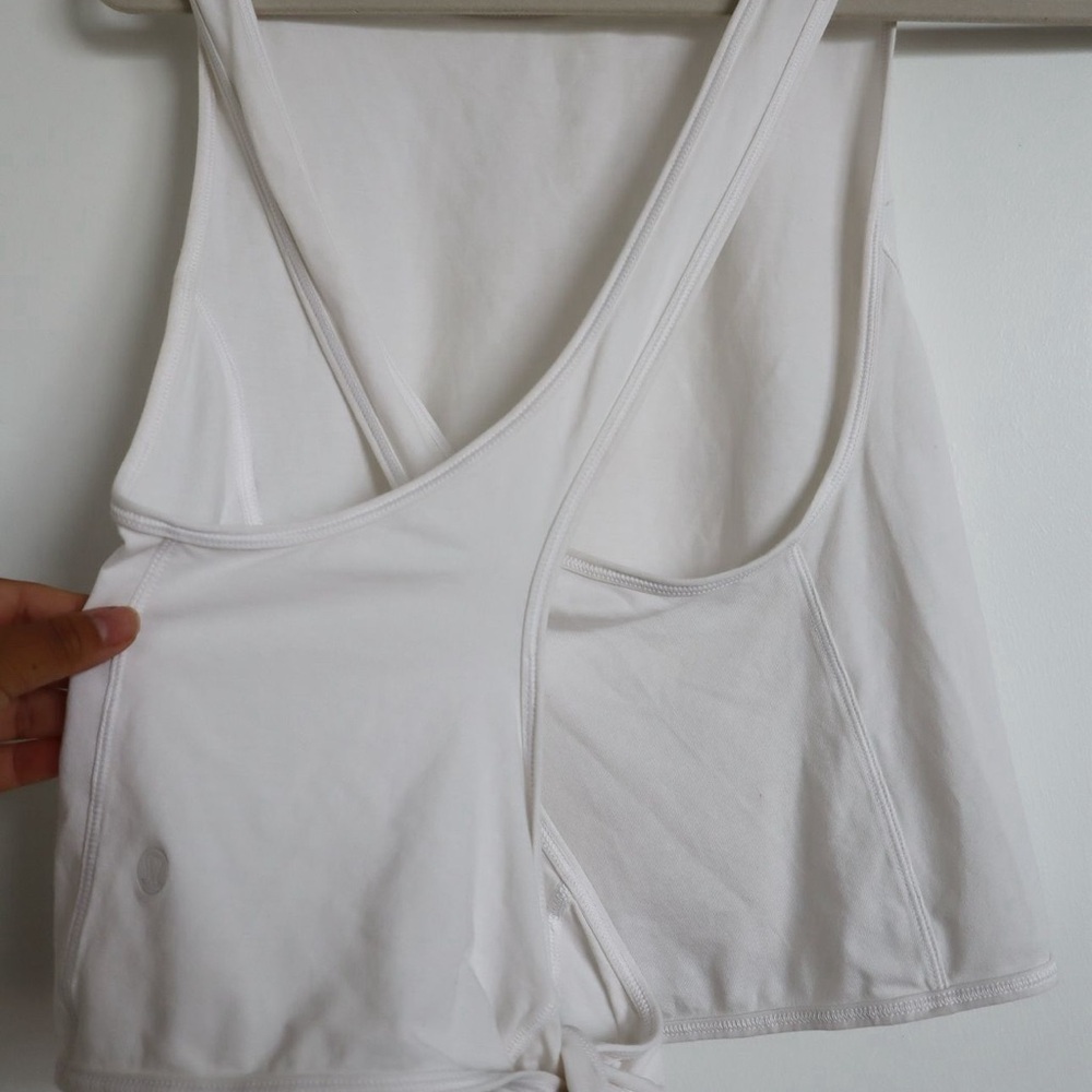 Lululemon top- like new no tags
